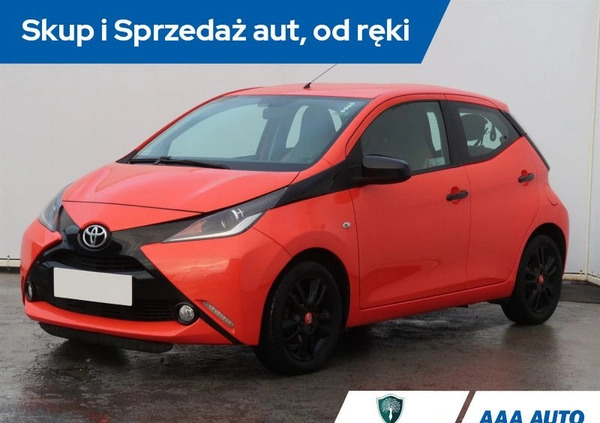 Toyota Aygo cena 33000 przebieg: 152674, rok produkcji 2015 z Kazimierz Dolny małe 254